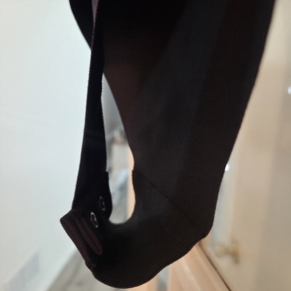 SKIMS Sleek Black Molded Underwire Shapewear Bodysuit- FITS SDD- SOLD OUT ONLINE - Picture 10 of 11